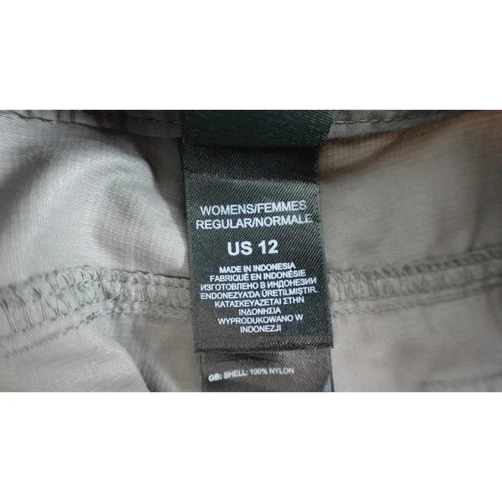 The North Face Mens Gray Convertible Hiking Pants Zip Off Cargo Trousers Size 12